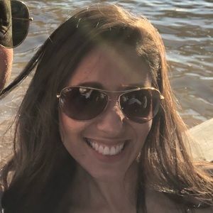 Meet your Posher, Ciara